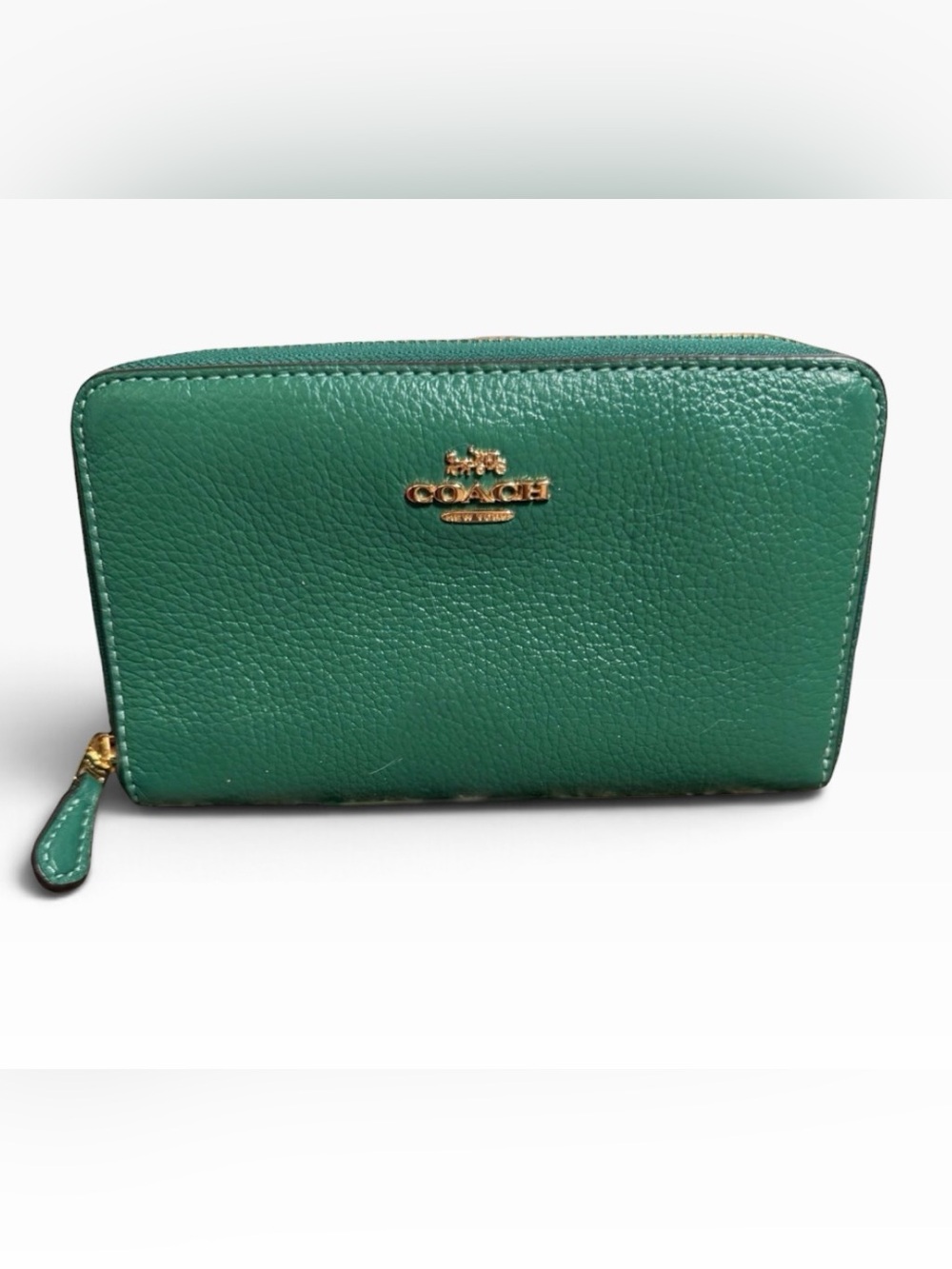 Coach Emerald Green Pebbled Leather Zip Wallet with Gold Logo